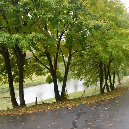 Apartment A For 2 Persons In A Deer Park *